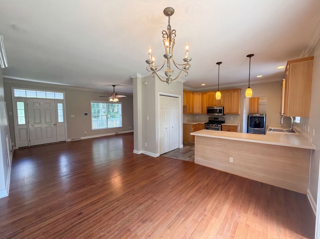 Photo 8 of 19 of 3622 Gibson Rd, Durham, NC