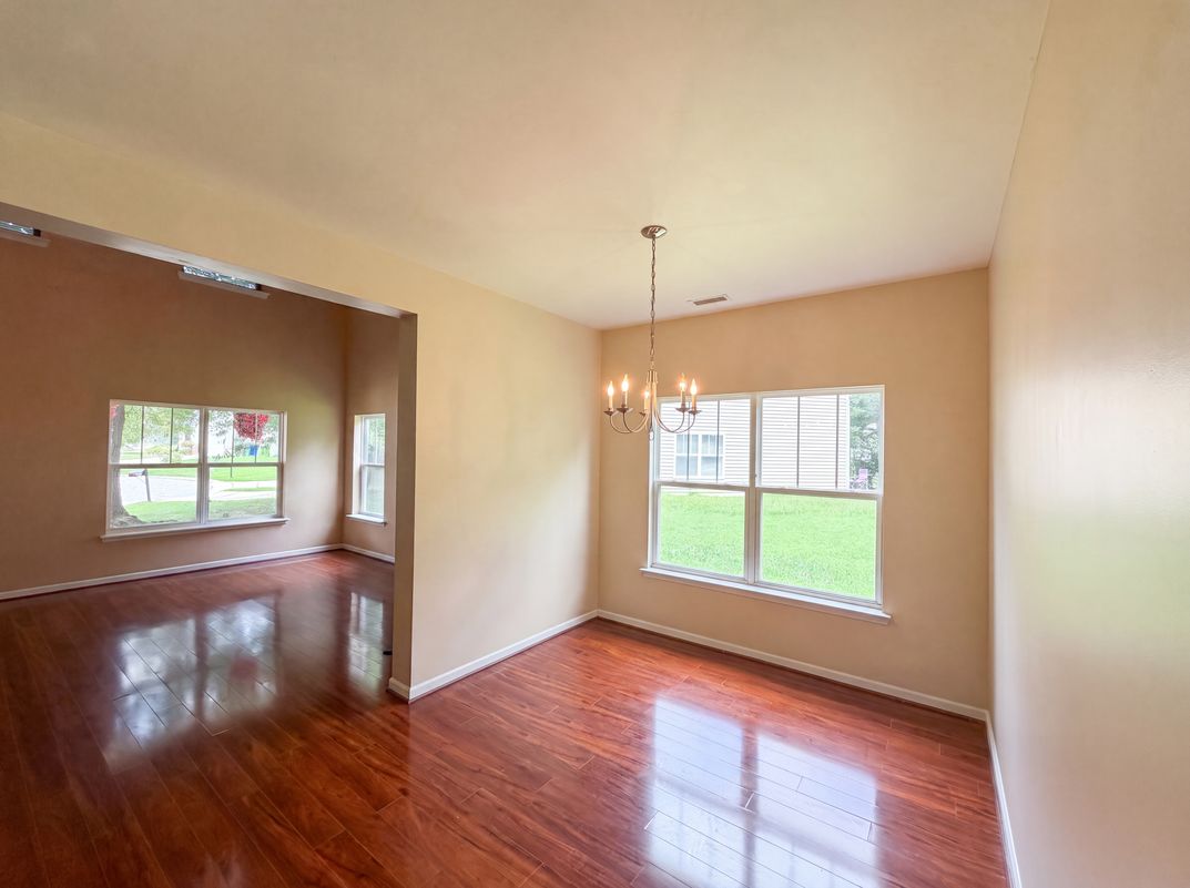 Photo 7 of 16 of 3712 Mayfair Mill Dr, Raleigh, NC