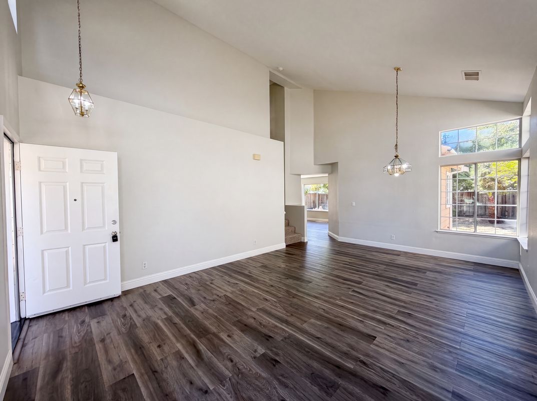 Photo 9 of 41 of 5150 Brookfield Ct, Antioch, CA