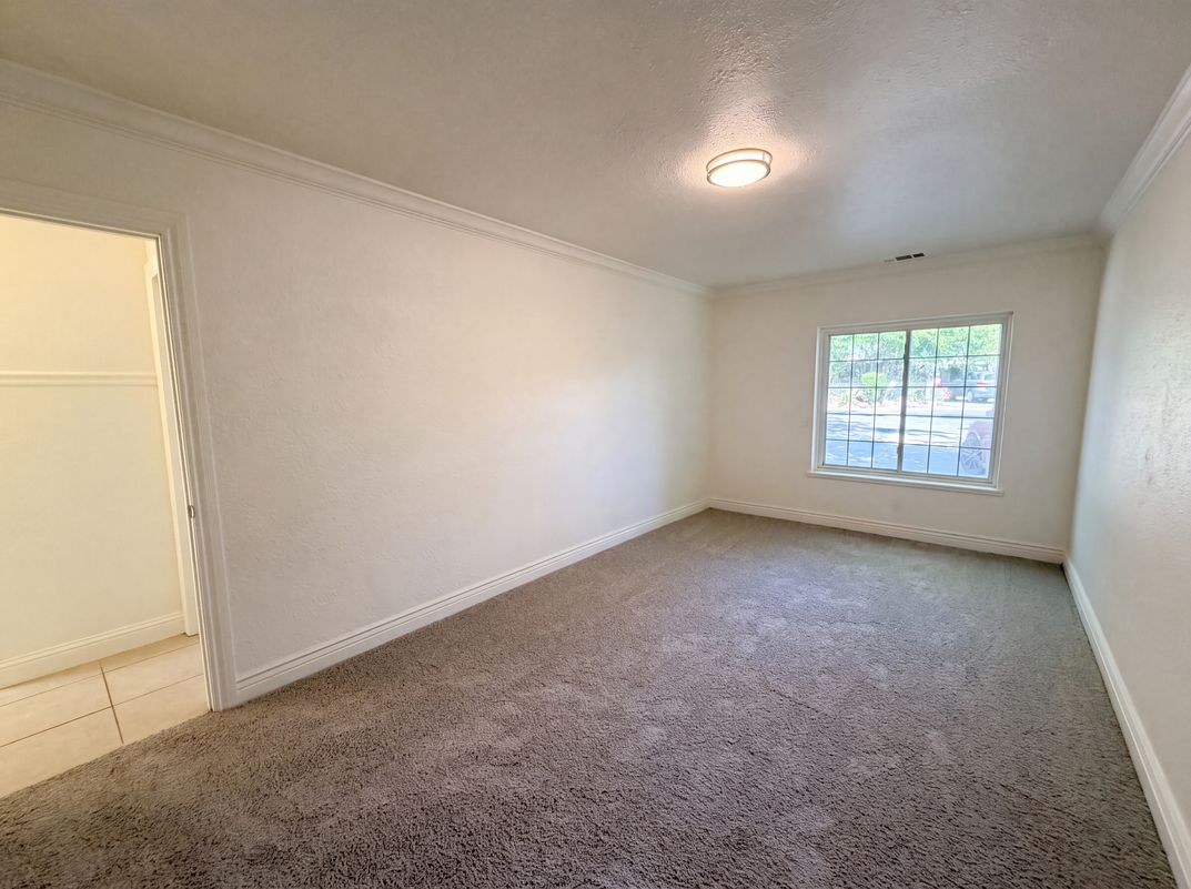 Photo 13 of 30 of 209 Bryan Ave, Roseville, CA