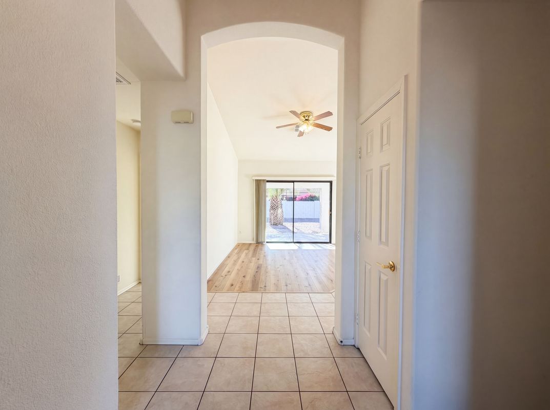 Photo 7 of 16 of 25210 S Wyoming Ave, Sun Lakes, AZ