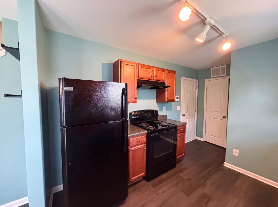 Photo 8 of 20 of 5730 Natick Dr, Charlotte, NC
