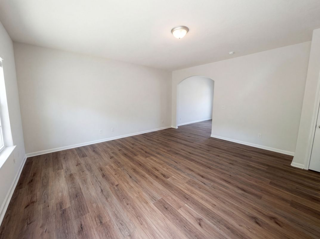 Photo 6 of 25 of 8321 Candlenut Ln, Charlotte, NC