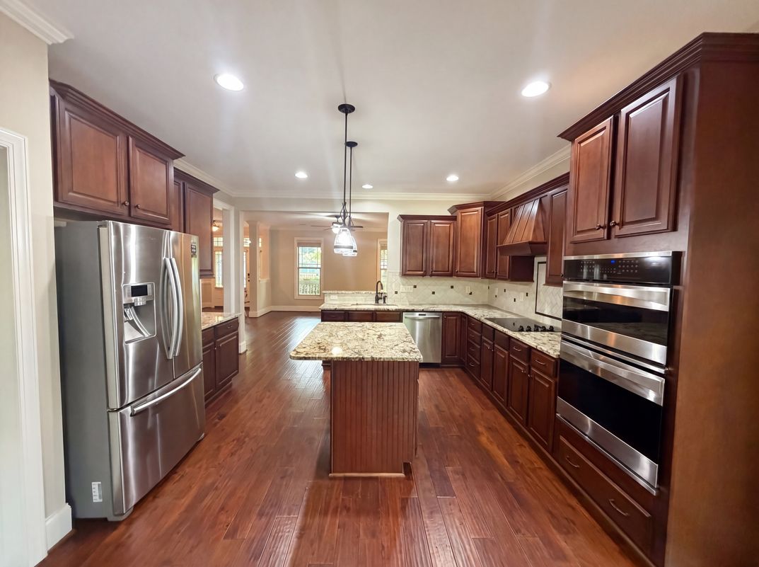 Photo 2 of 22 of 1214 Ileagnes Rd, Raleigh, NC