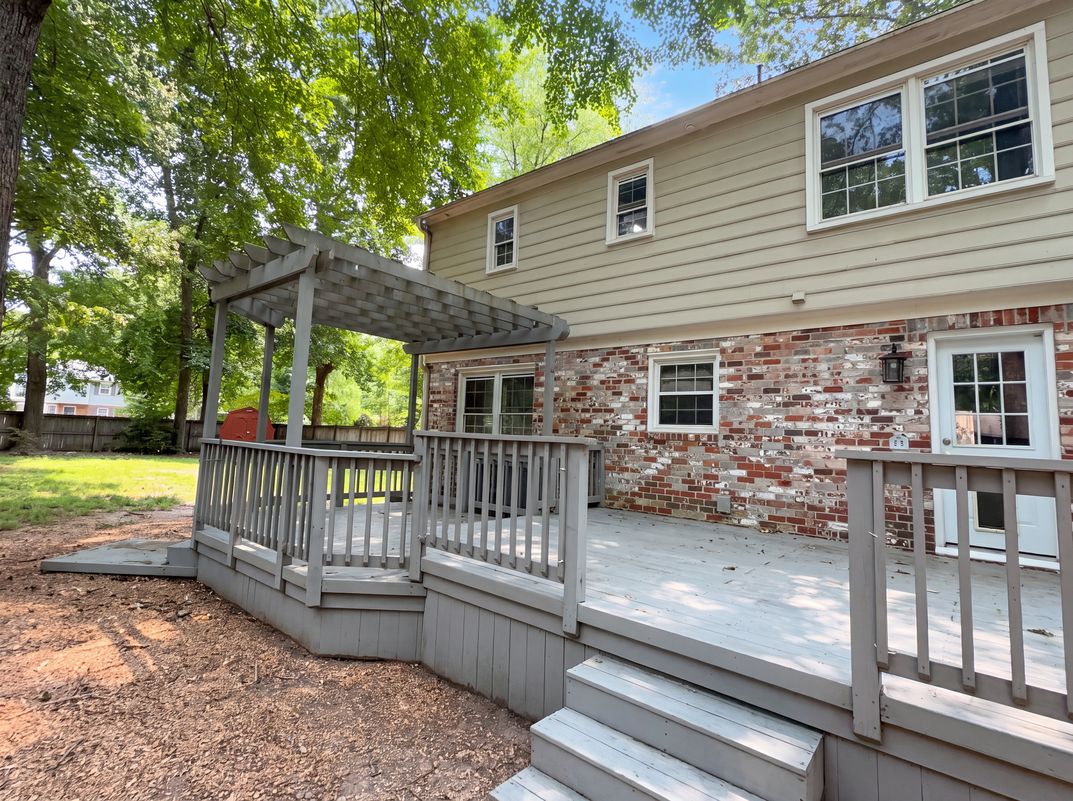 Photo 5 of 26 of 101 Bonito Dr, Yorktown, VA