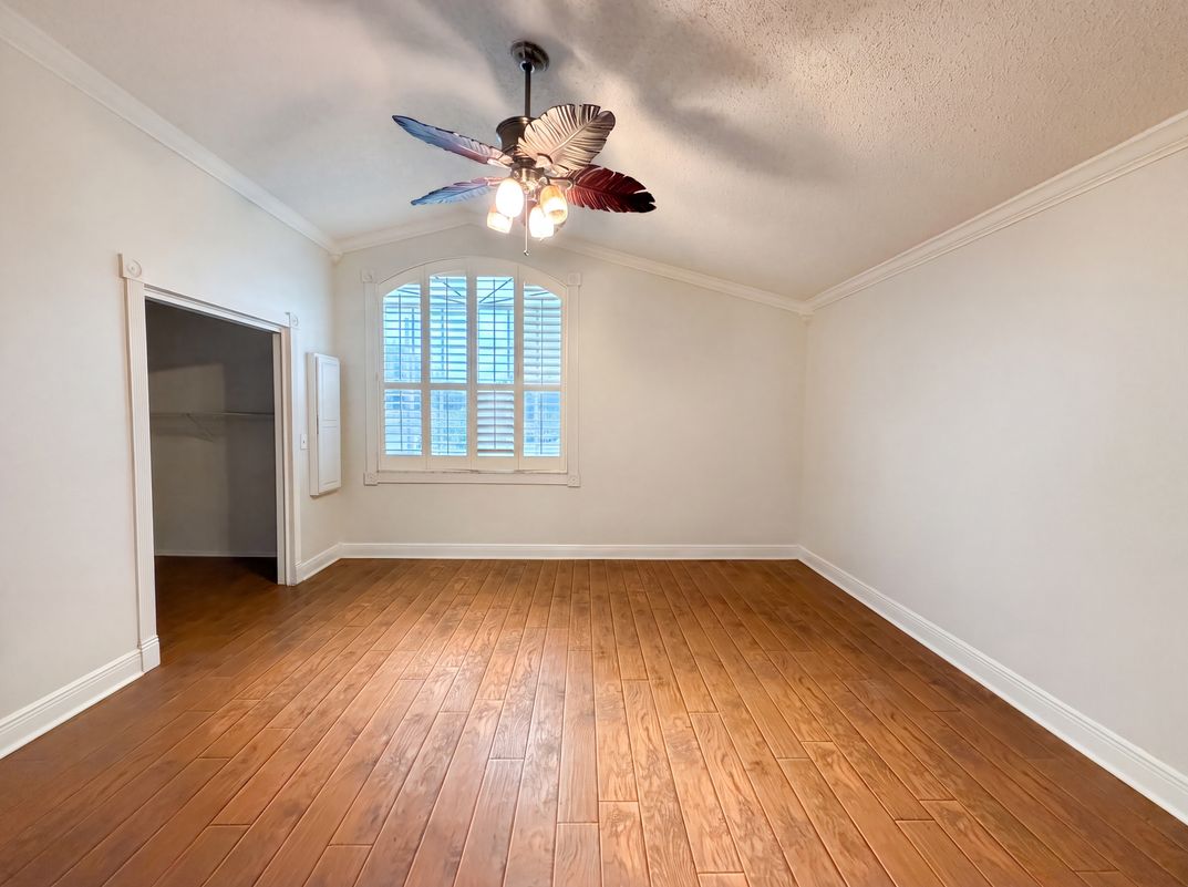 Photo 10 of 22 of 1701 Larabie Ct, Brandon, FL