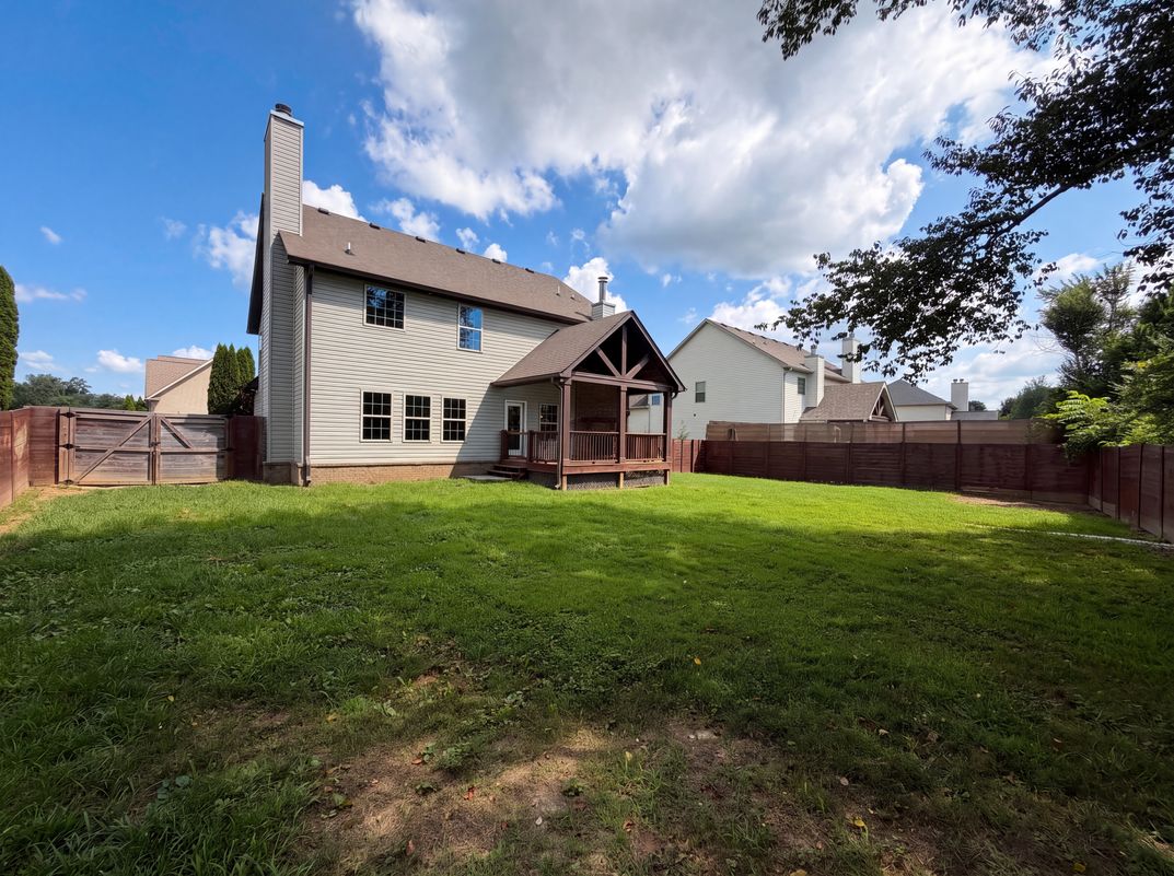 Photo 42 of 44 of 791 W Glenview Dr, Lenoir City, TN
