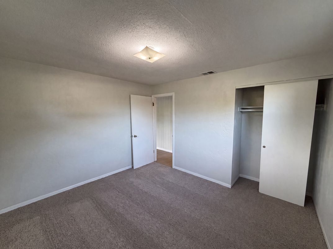 Photo 11 of 24 of 1436 Alabama Ave, Holly Hill, FL