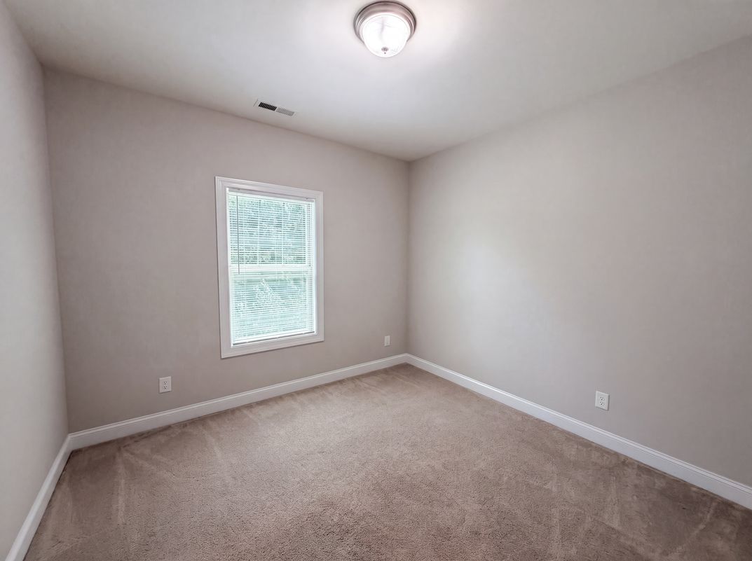 Photo 10 of 16 of 109 Belle Plain Dr, Morrisville, NC