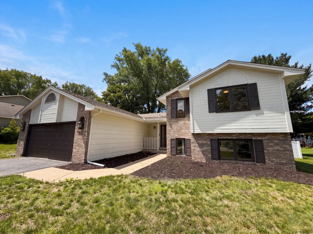 Photo 23 of 34 of 12754 Ibis St NW, Coon Rapids, MN