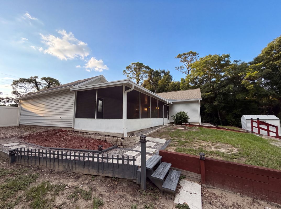 Photo 22 of 23 of 29 Valencia Cir, Debary, FL