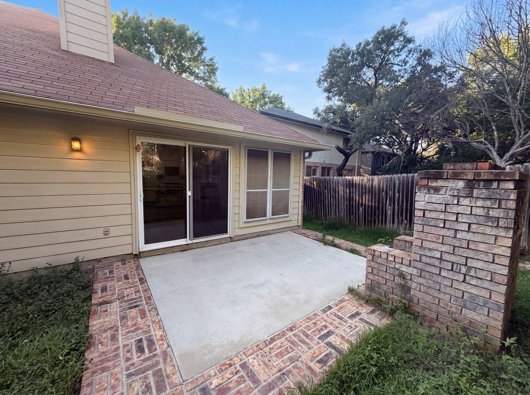 Photo 12 of 13 of 3840 Habersham, Schertz, TX