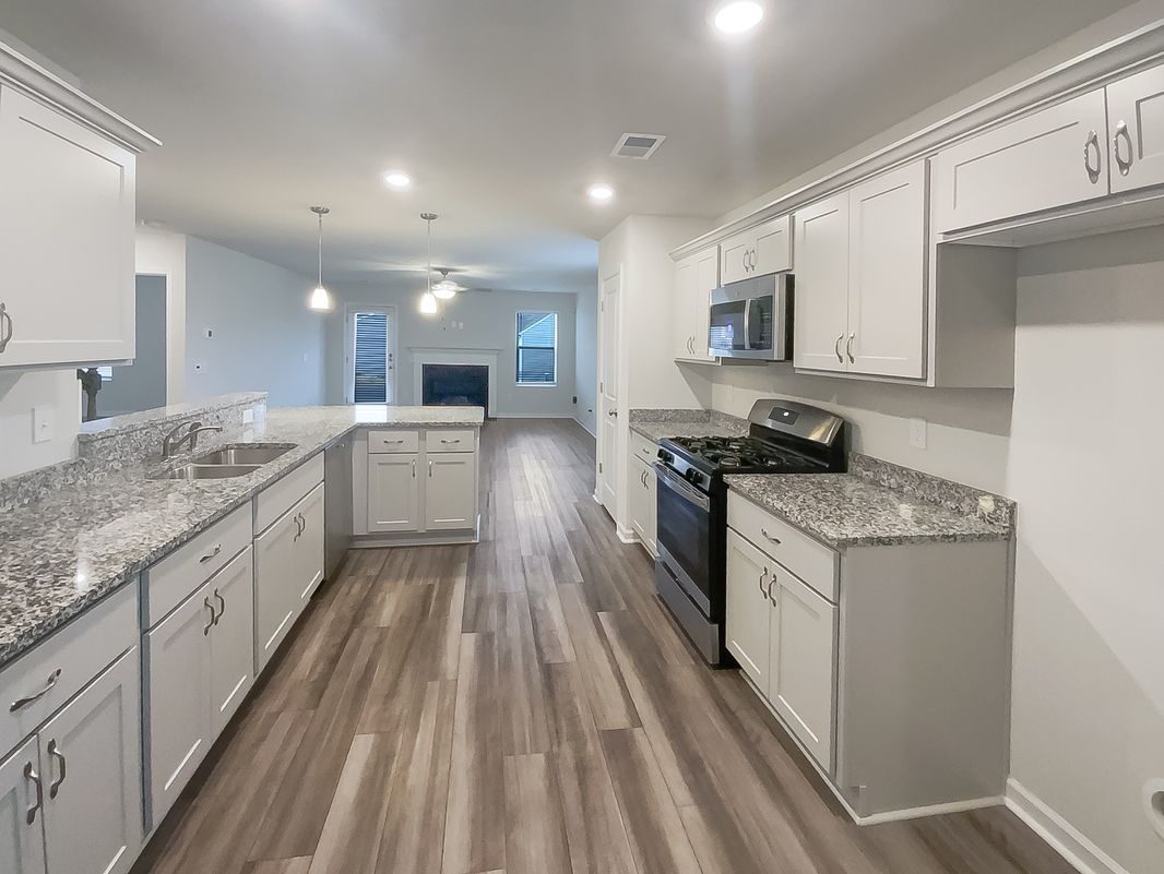 Photo 2 of 27 of 129 W Compass Way, Easley, SC