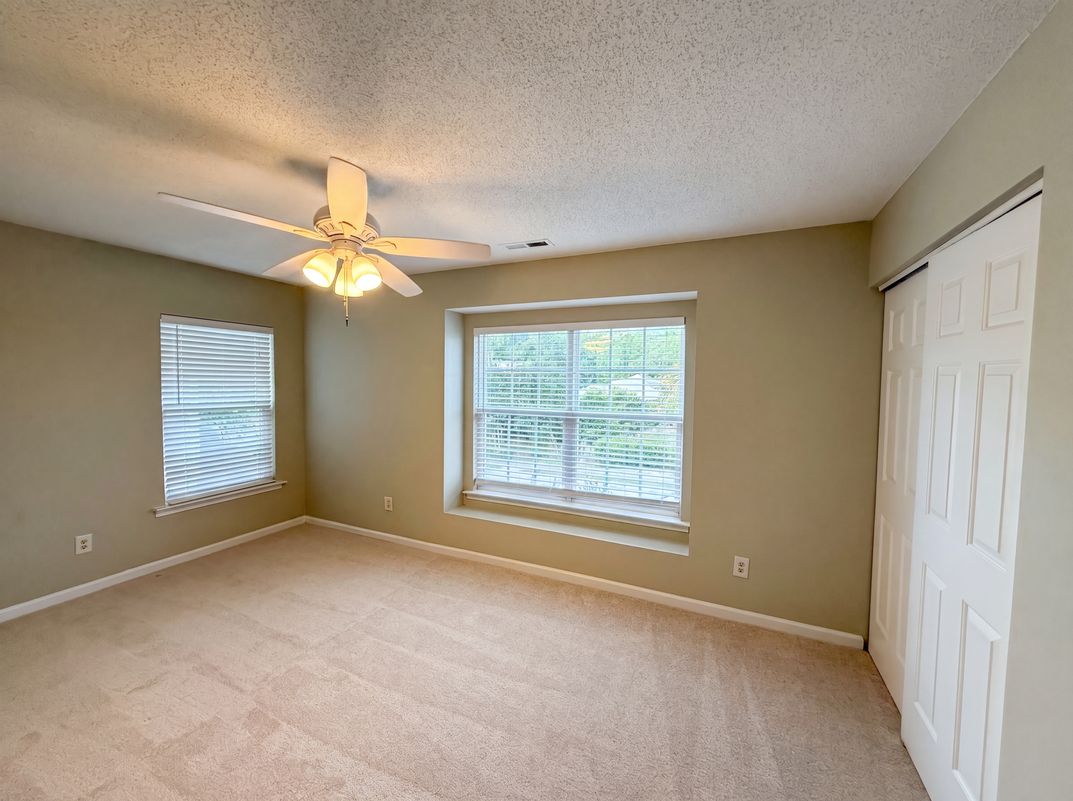 Photo 4 of 19 of 1812 Devonridge Dr, Fuquay Varina, NC