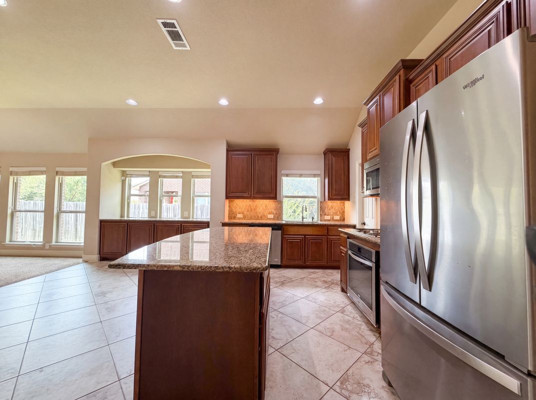 Photo 6 of 20 of 4309 Gleneagles Dr, Mansfield, TX