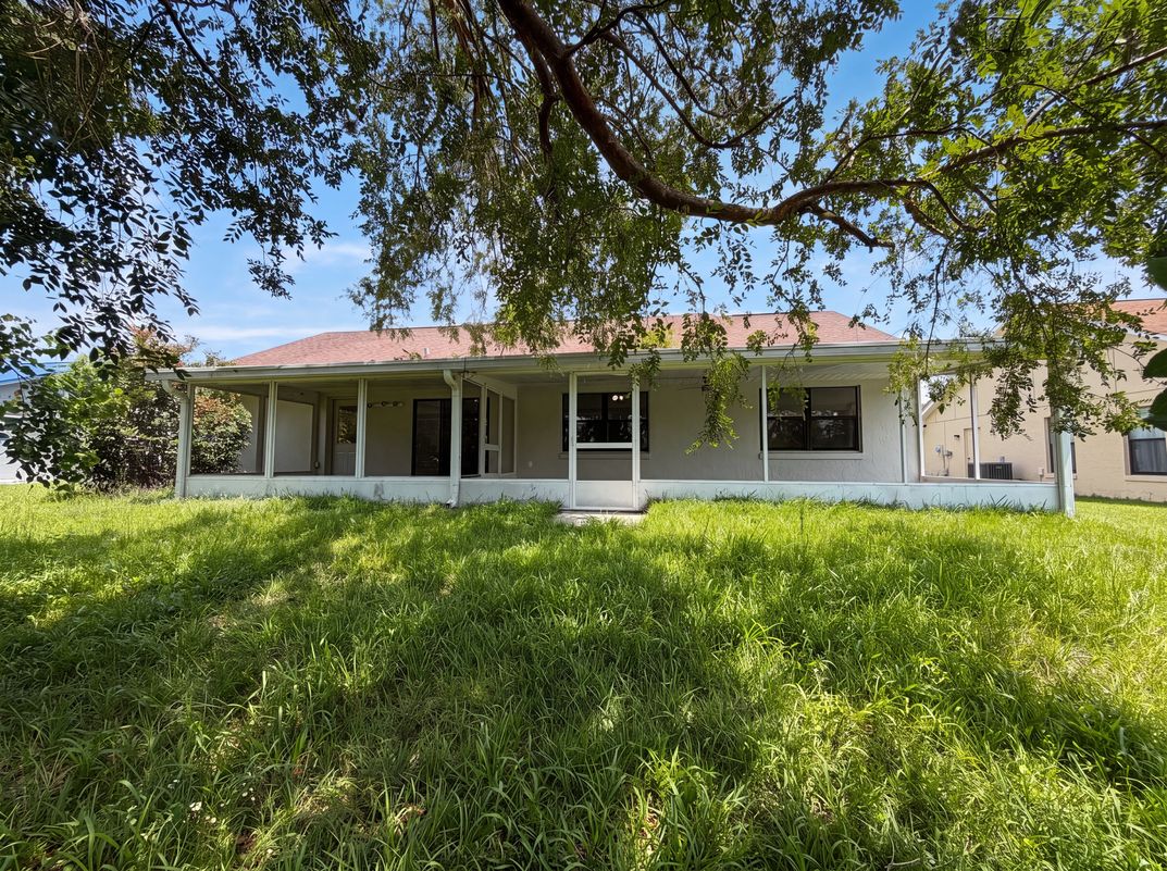 Photo 5 of 29 of 15226 SW 39th Cir, Ocala, FL