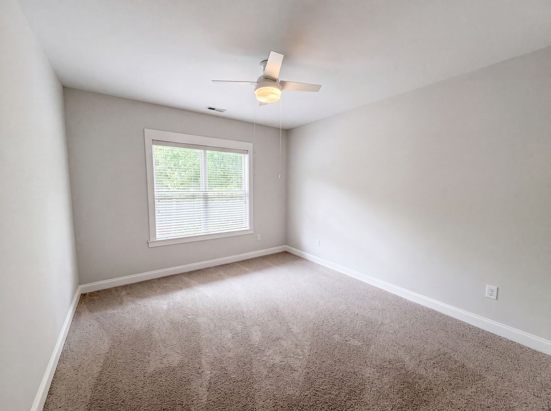 Photo 9 of 21 of 10801 Cokesbury Ln, Raleigh, NC