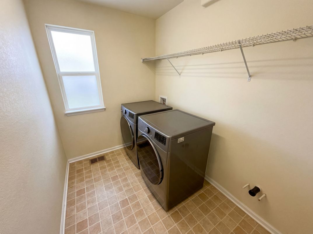 Photo 20 of 29 of 6334 N Ensenada Ct, Aurora, CO