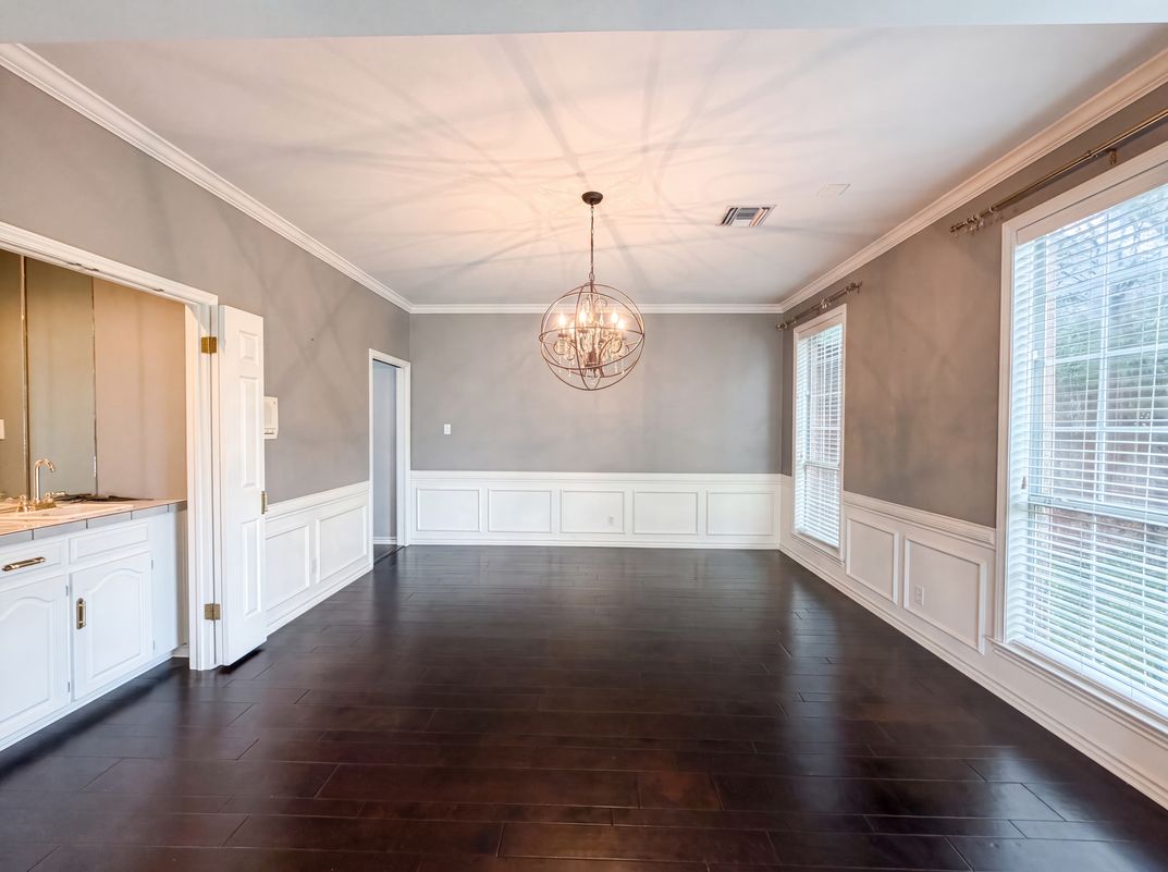 Photo 8 of 26 of 2717 Wickersham Dr, Temple, TX