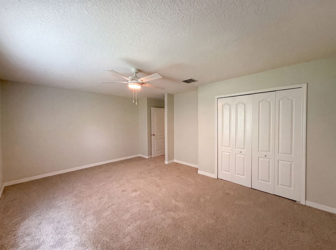 Photo 18 of 39 of 12706 Grovehurst Ave, Winter Garden, FL