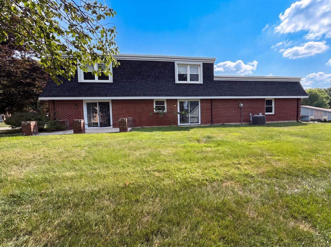 Photo 5 of 25 of 59 Sable Ct, Lake Saint Louis, MO