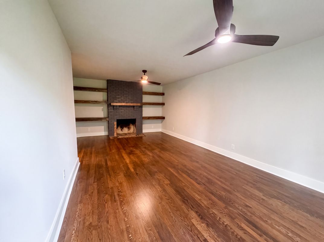 Photo 10 of 36 of 6112 Pinehurst Dr, Nashville, TN