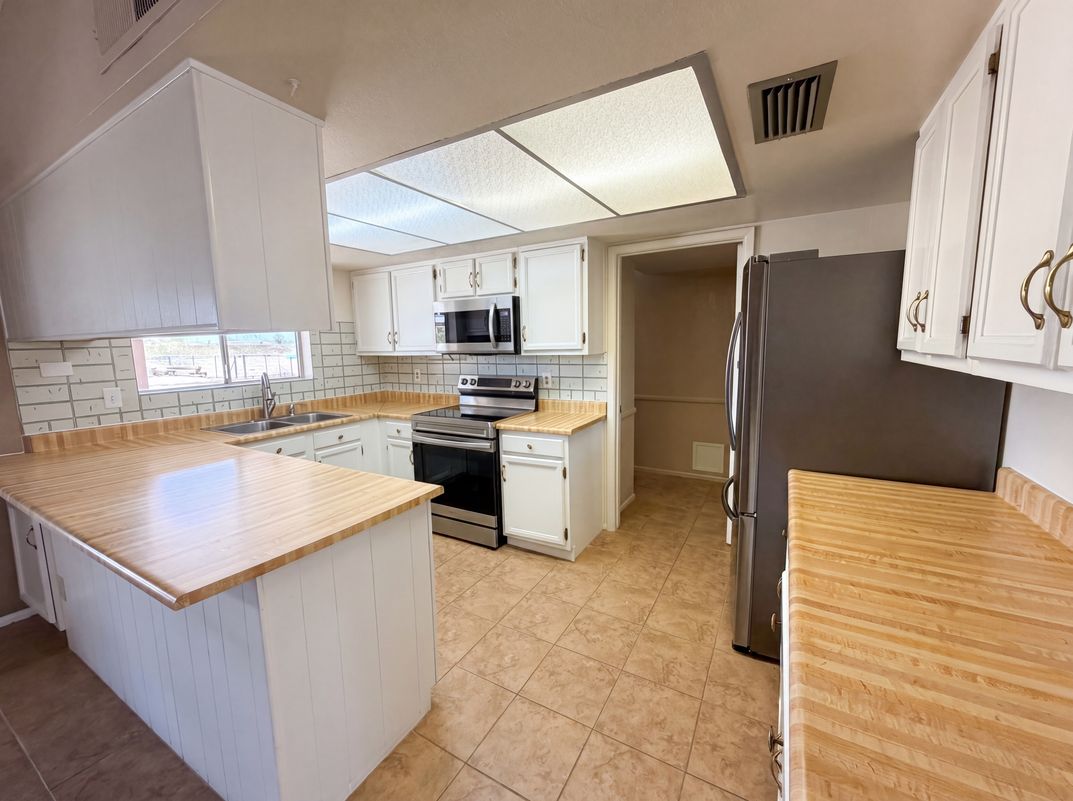 Photo 2 of 39 of 2035 S 227th Ave, Buckeye, AZ