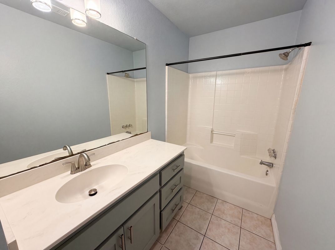 Photo 19 of 22 of 4014 Ovilla Rd, Waxahachie, TX