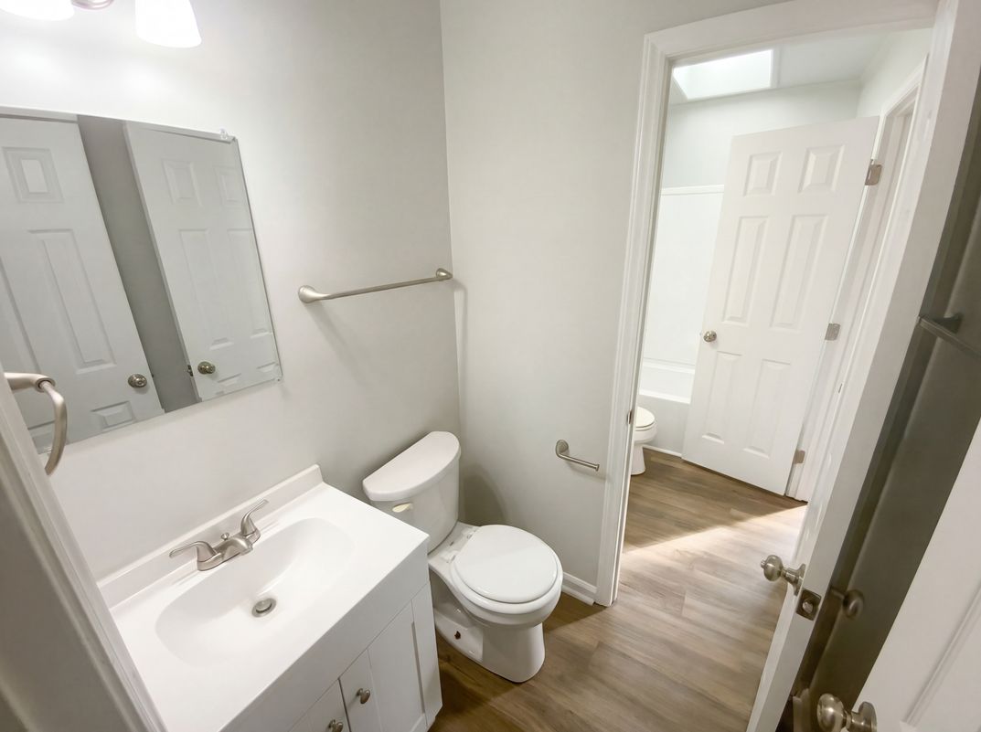 Photo 17 of 21 of 6312 Old Hickory Ct, Charlotte, NC