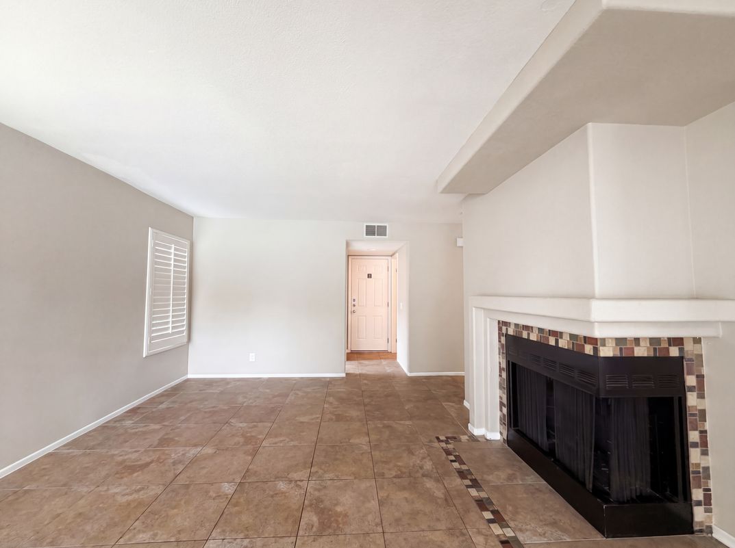 Photo 8 of 22 of 39676 Ridgedale Dr, Murrieta, CA