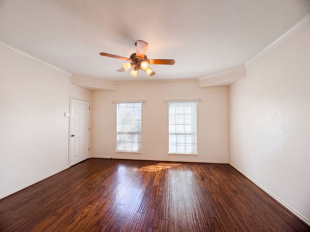 Photo 9 of 25 of 14925 Beal Dr, Corpus Christi, TX