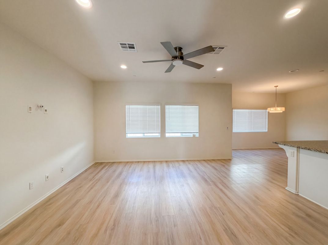 Photo 3 of 22 of 24266 Hazelnut Ave, Murrieta, CA