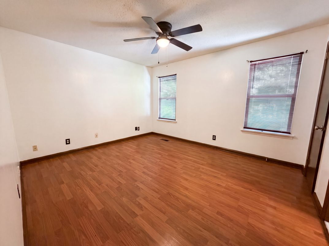 Photo 16 of 24 of 3108 Cobblestone Dr, Birmingham, AL