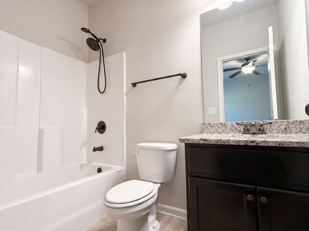 Photo 20 of 47 of 2144 Airline Rd, McDonough, GA