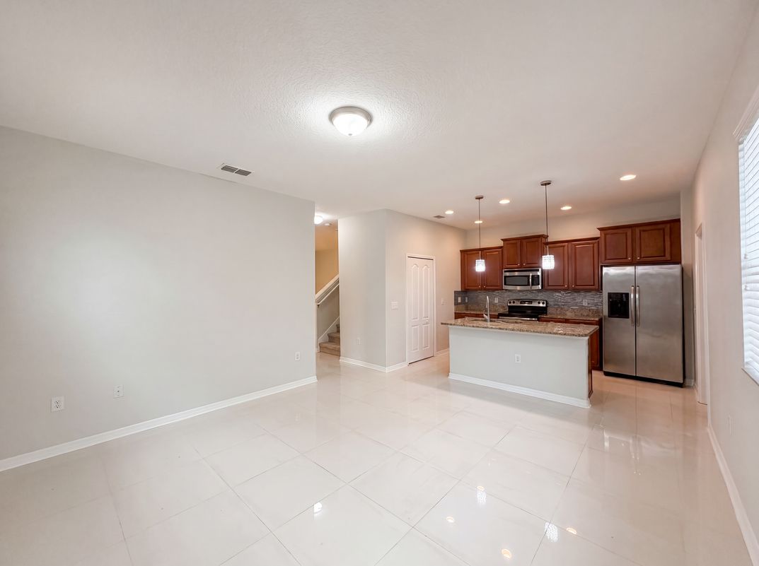 Photo 21 of 26 of 1308 Seburn Rd, Apopka, FL