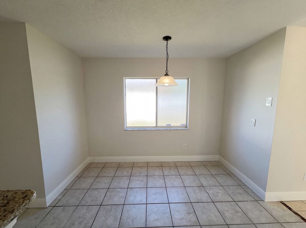 Photo 15 of 33 of 1729 Elmstead Ct, Orlando, FL
