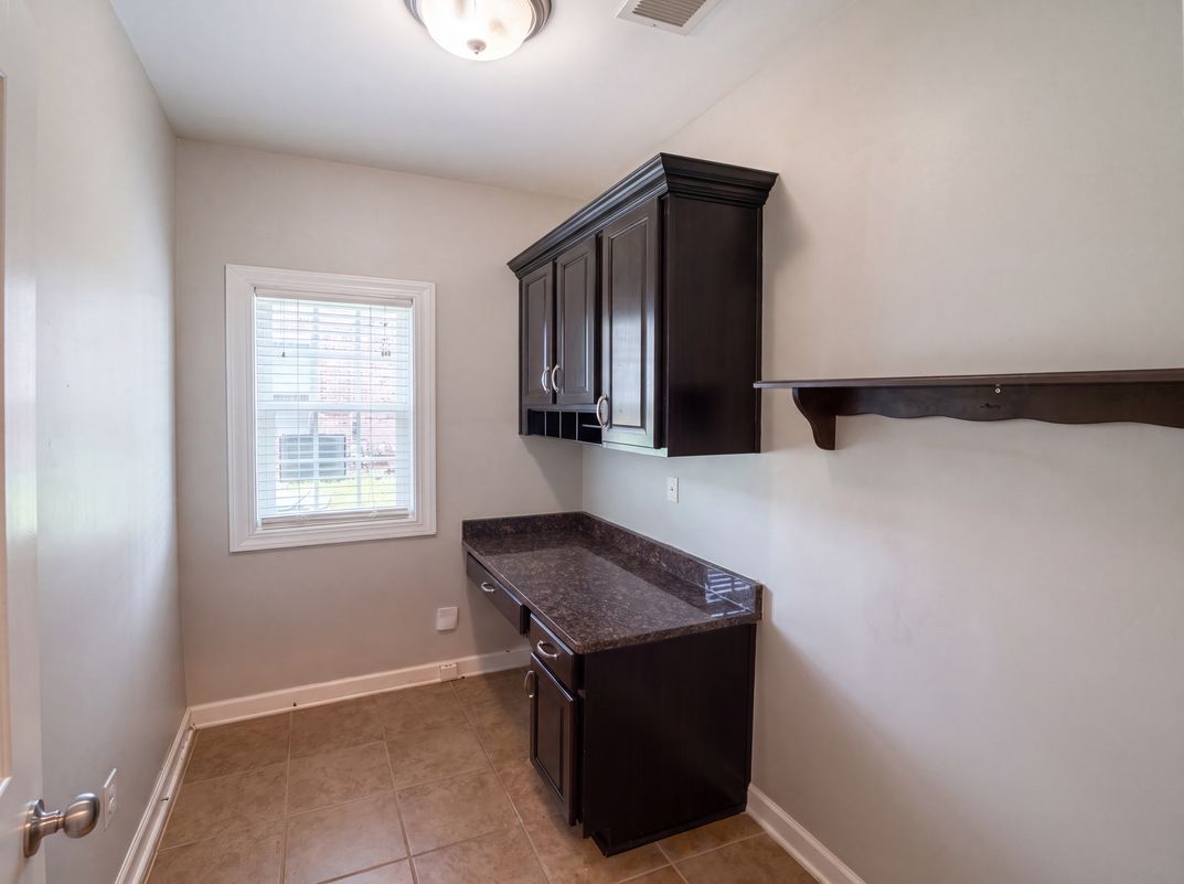 Photo 37 of 43 of 621 Gaelens Ln, Irmo, SC