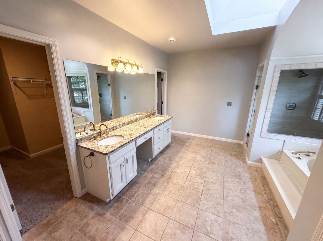 Photo 33 of 39 of 135 N Clublands Ct, Johns Creek, GA