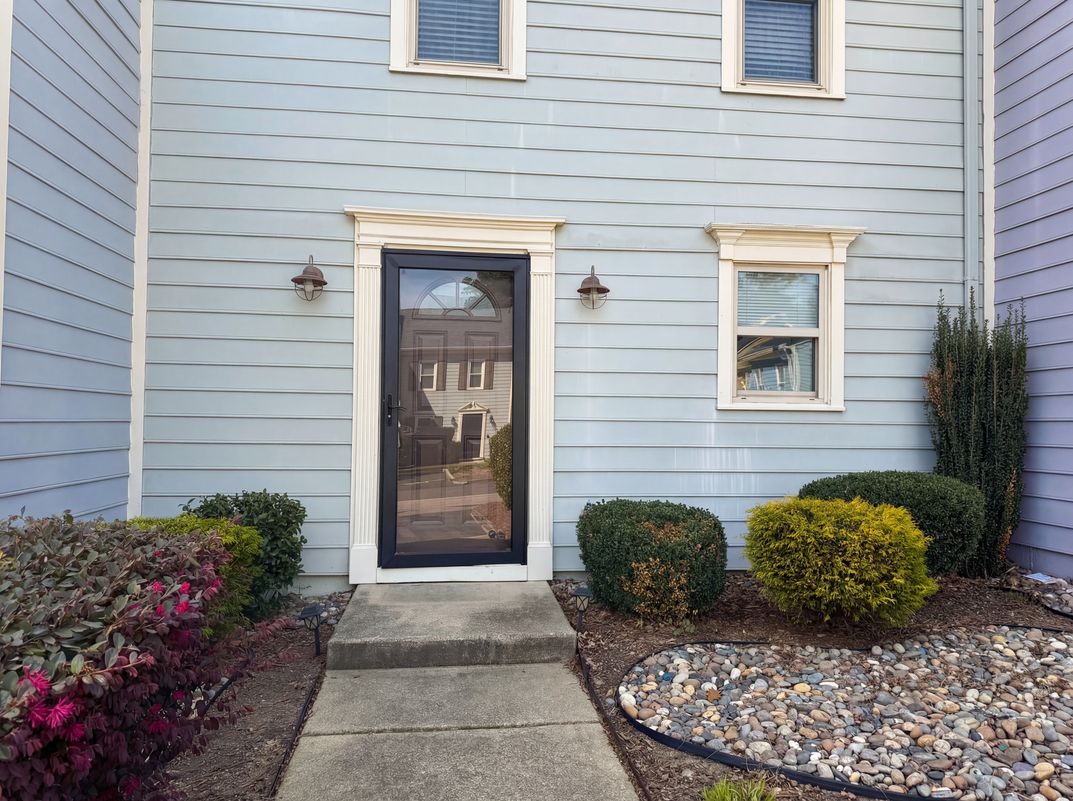 5621 Split Oak Way Raleigh NC 27609