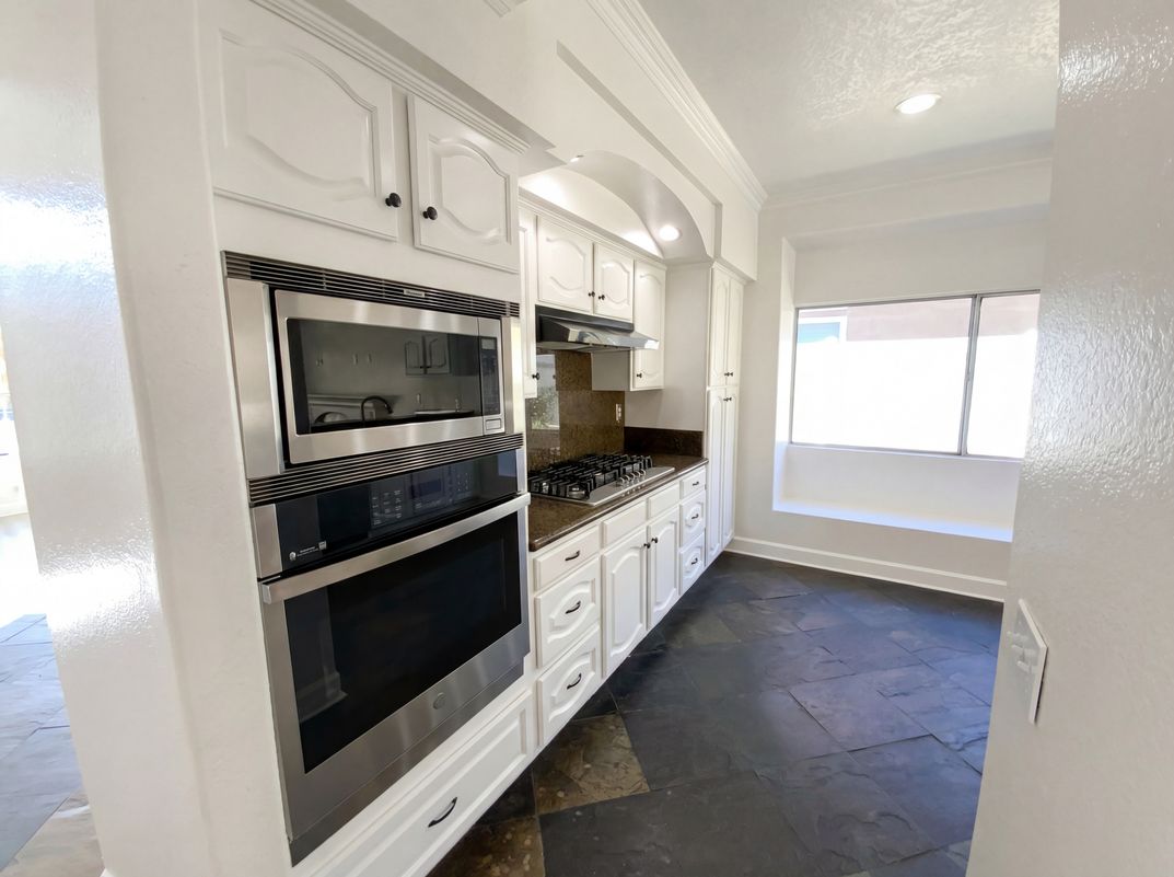 Photo 19 of 44 of 3303 Deaver Dr, Corona, CA