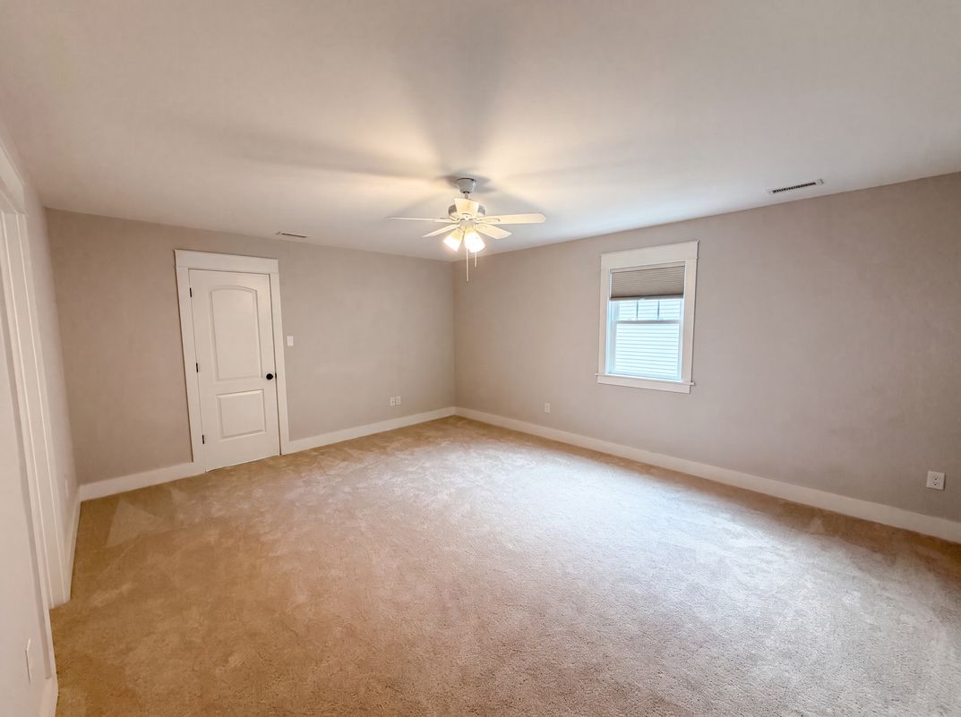 Photo 17 of 27 of 3224 Barkham Dr, Midlothian, VA