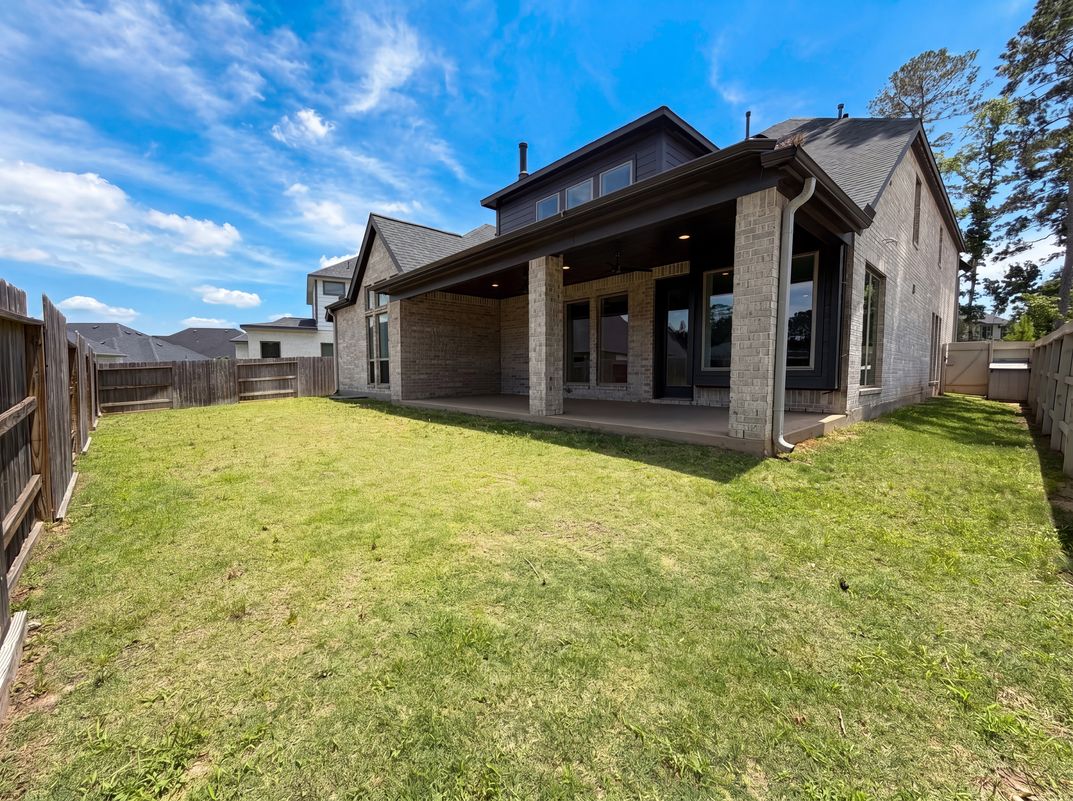 Photo 27 of 29 of 15418 Legacy Park Way, Pinehurst, TX