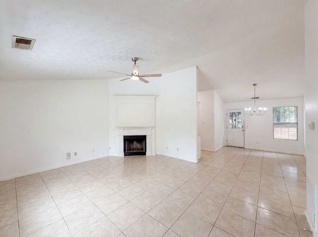 Property photo 3 of 3353 Homeward Trl