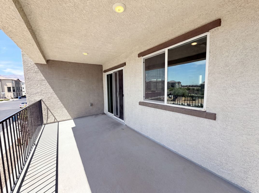 Photo 32 of 41 of 6875 Crimson Shadow St, North Las Vegas, NV