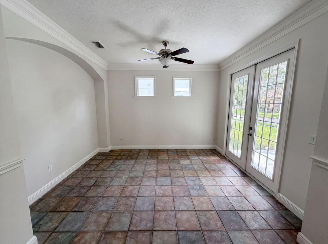 Photo 6 of 34 of 3379 Morelyn Crest Cir, Orlando, FL