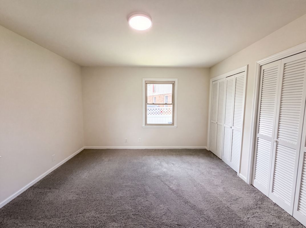 Photo 16 of 22 of 212 Islandia Ct W, Nashville, TN