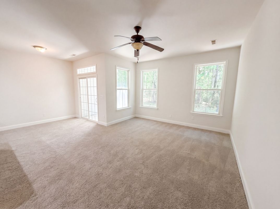 Photo 3 of 17 of 9622 Scarborough Ct, Summerville, SC