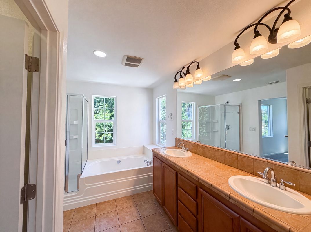 Photo 6 of 30 of 291 Candela Cir, Sacramento, CA