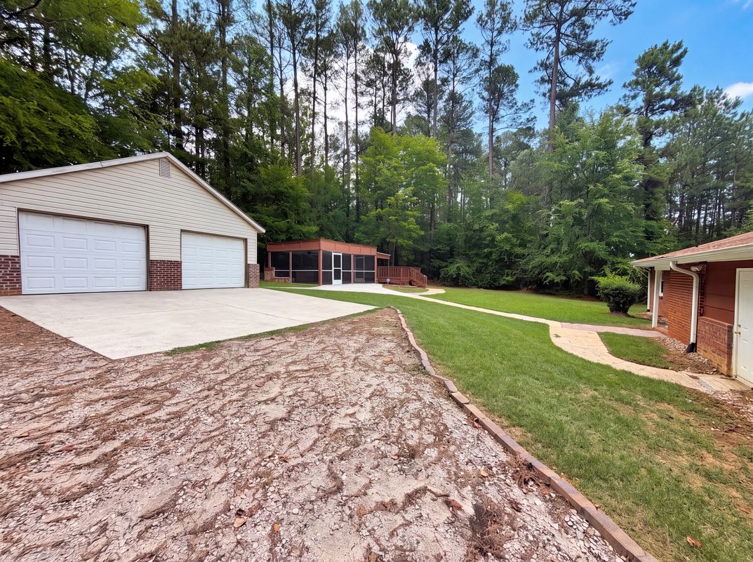Photo 5 of 17 of 500 Sunnybrook Rd, Raleigh, NC