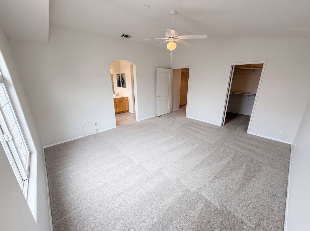 Photo 4 of 40 of 1242 Heritage Way, Covina, CA